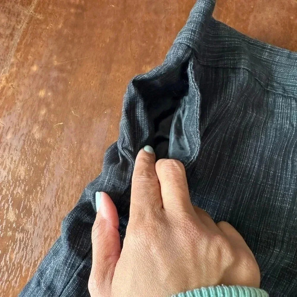 Attention Dressy Shorts Size 14 Black - Picture 4 of 10